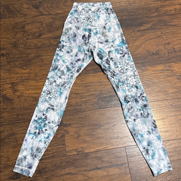 Lululemon align leggings - Picture 2 of 9